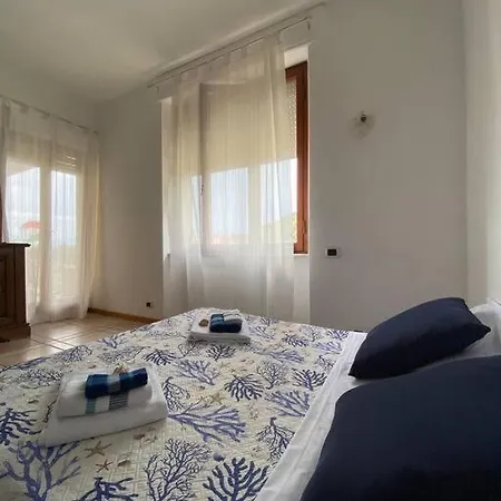 Fonzi's House דירה