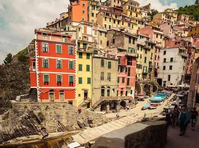 Apartment Fonzi's House